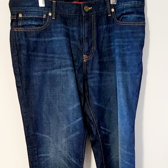 Men's Tommy Hilfiger Jeans size 38/30 in great condition - Picture 1 of 4